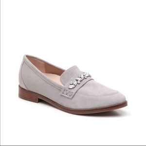 Preowned Vionic Avvy Loafers Size 7